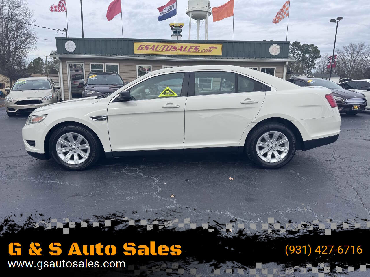 Used 2011 Ford Taurus SE
