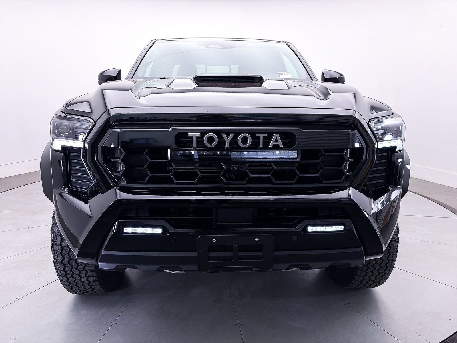 Used 2024 Toyota Tacoma TRD Pro AWD/4WD image 14