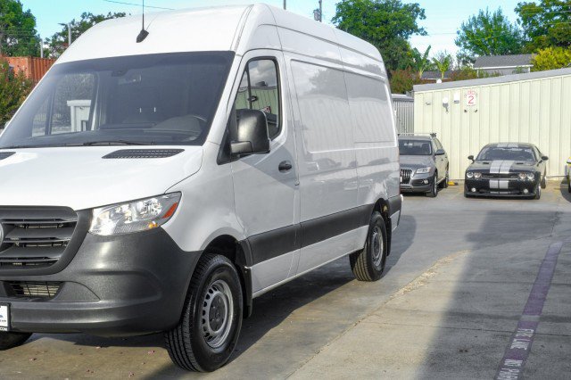 Used 2020 Mercedes-Benz Sprinter 2500 image 46