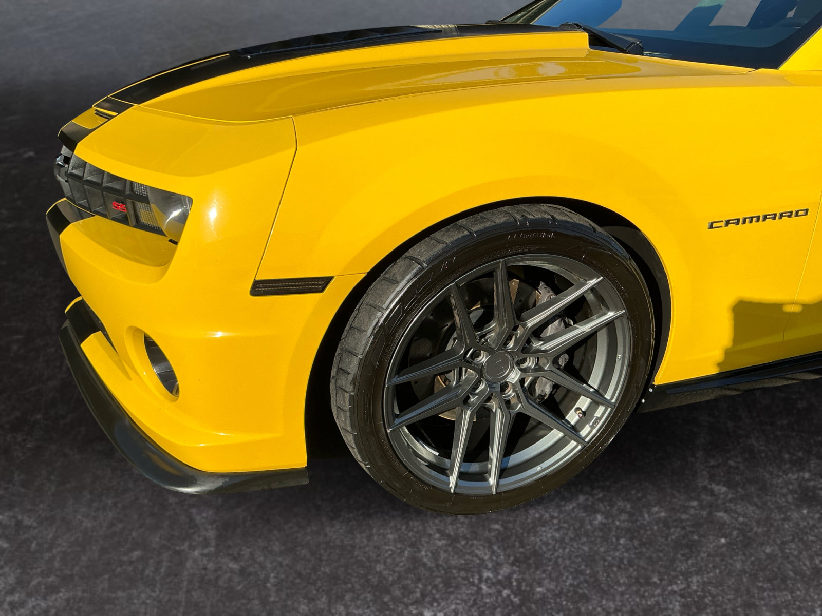 Used 2013 Chevrolet Camaro SS w/ RS Package image 8