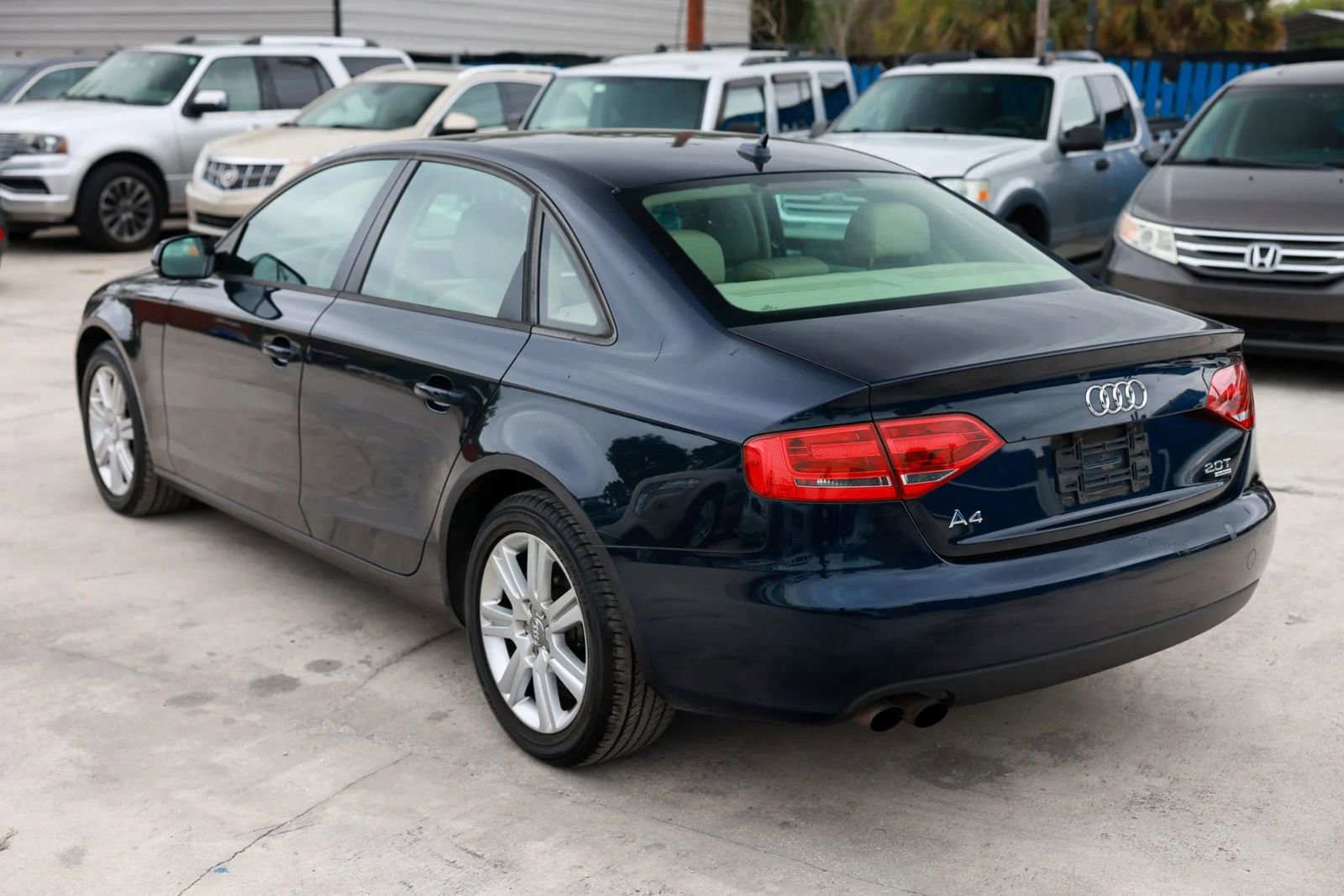 Used 2011 Audi A4 2.0T Premium image 4