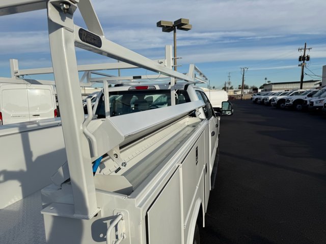 New 2026 Ford F250 XL w/ XL Chrome Package image 11