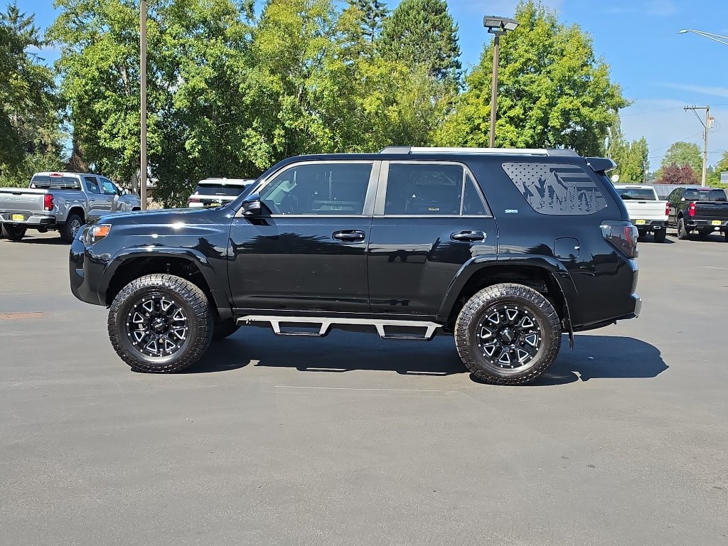 Used 2019 Toyota 4Runner SR5 Premium AWD/4WD image 6