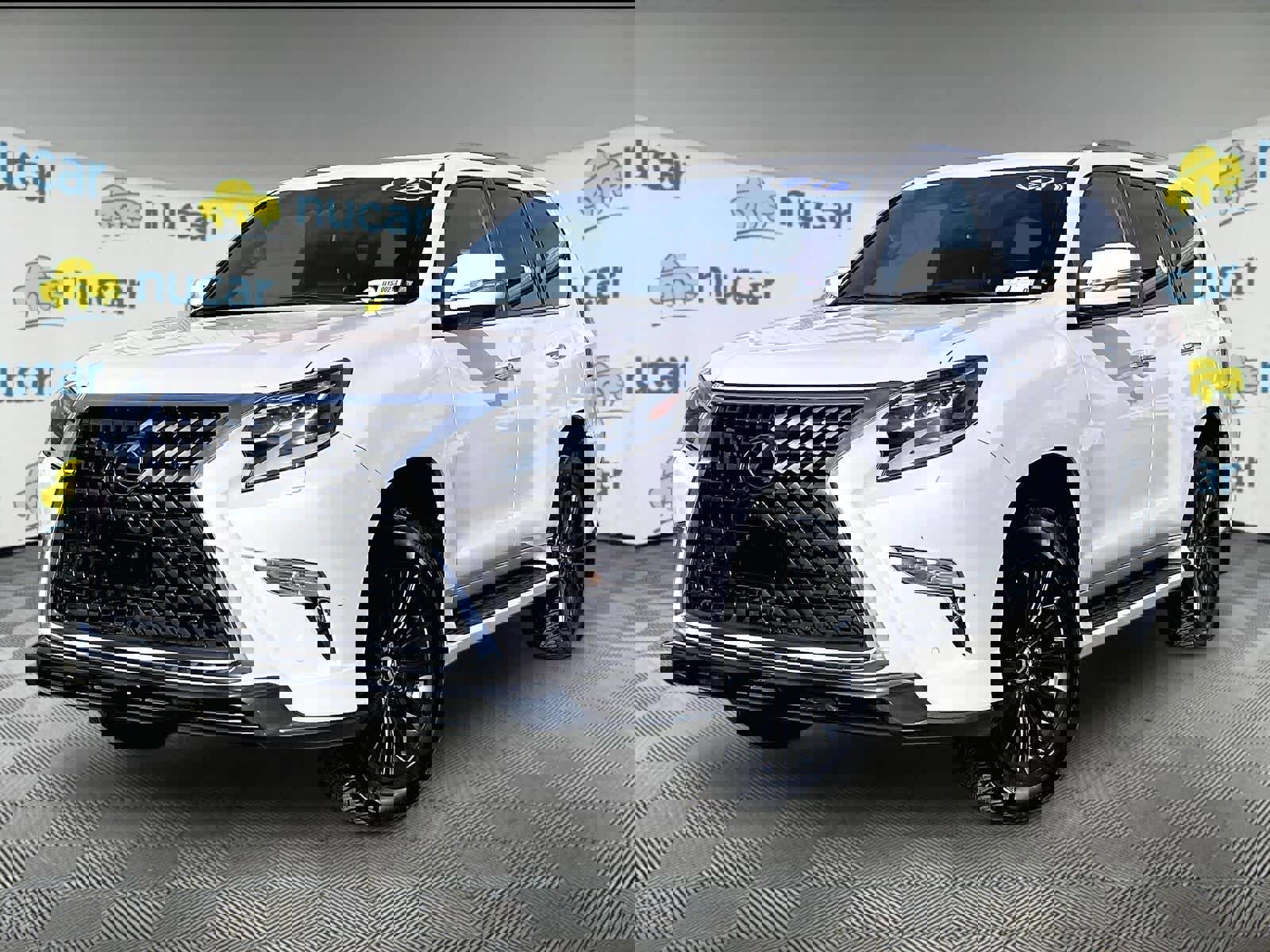 Used 2023 Lexus GX 460 Luxury w/ Sport Design Package AWD/4WD image 3