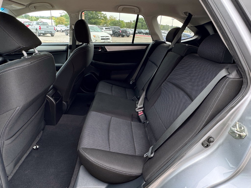 Used 2015 Subaru Outback 2.5i Premium w/ Protection Package #2 AWD/4WD image 31