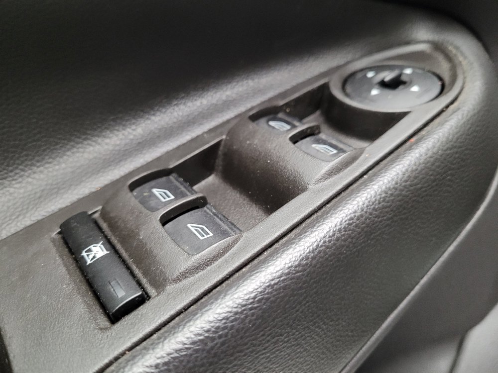 Used 2015 Ford Escape SE FWD image 27