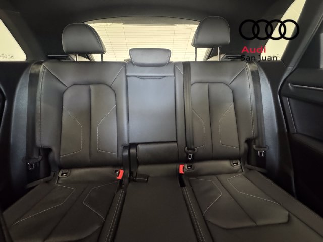 Certified 2025 Audi Q3 2.0T Premium w/ Convenience Package AWD/4WD image 14