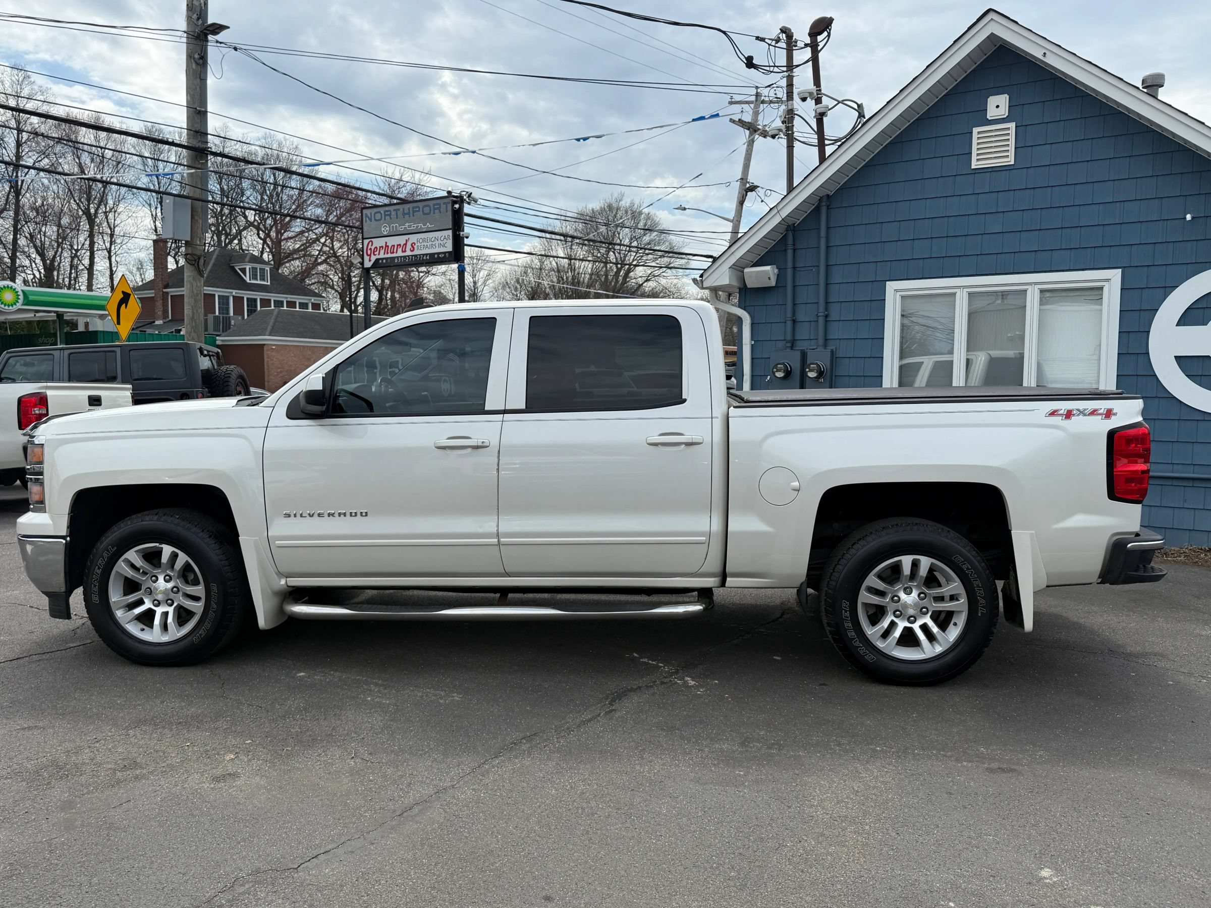 Used 2015 Chevrolet Silverado 1500 LT w/ All Star Edition AWD/4WD image 10