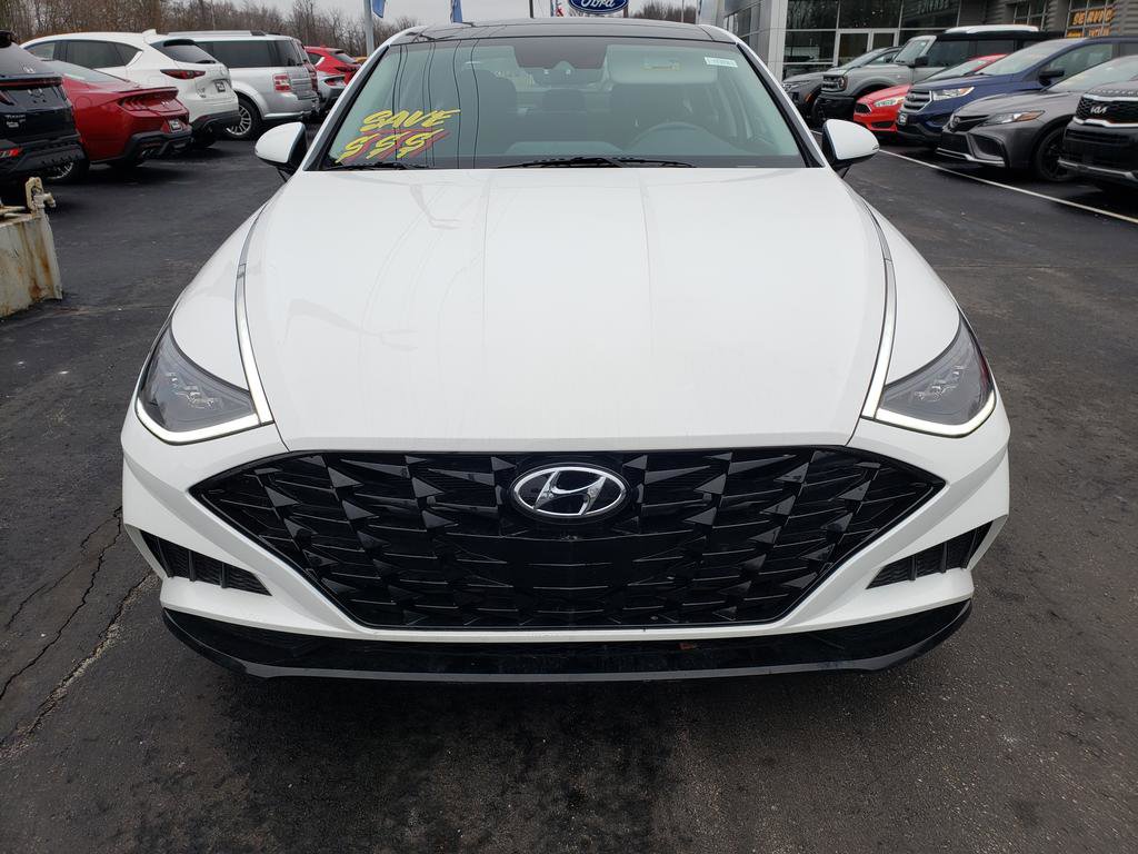 Used 2023 Hyundai Sonata SEL w/ Convenience Package FWD image 2
