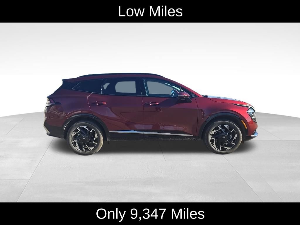 Used 2025 Kia Sportage SX image 2