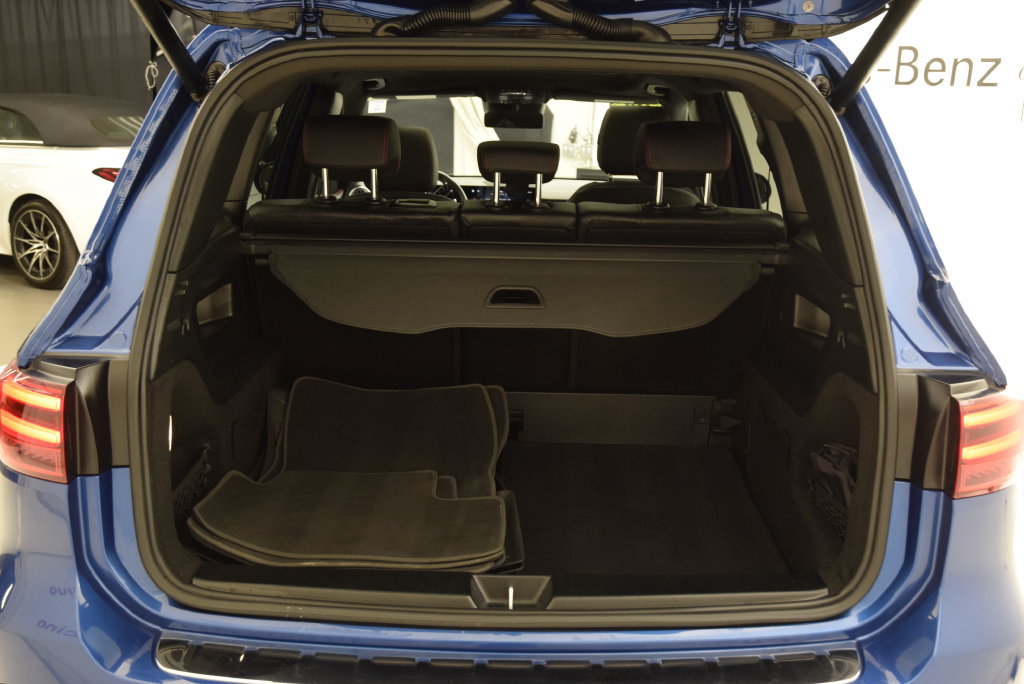 Used 2024 Mercedes-Benz GLB 250 image 30