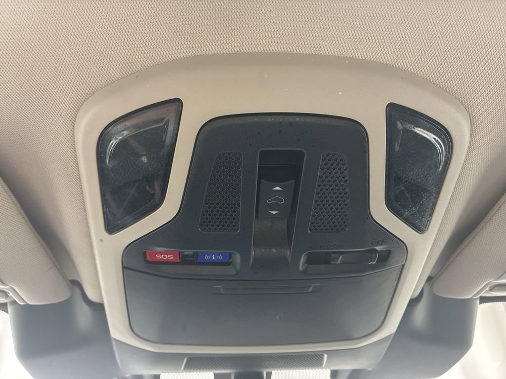 Used 2025 Subaru Outback Premium image 21