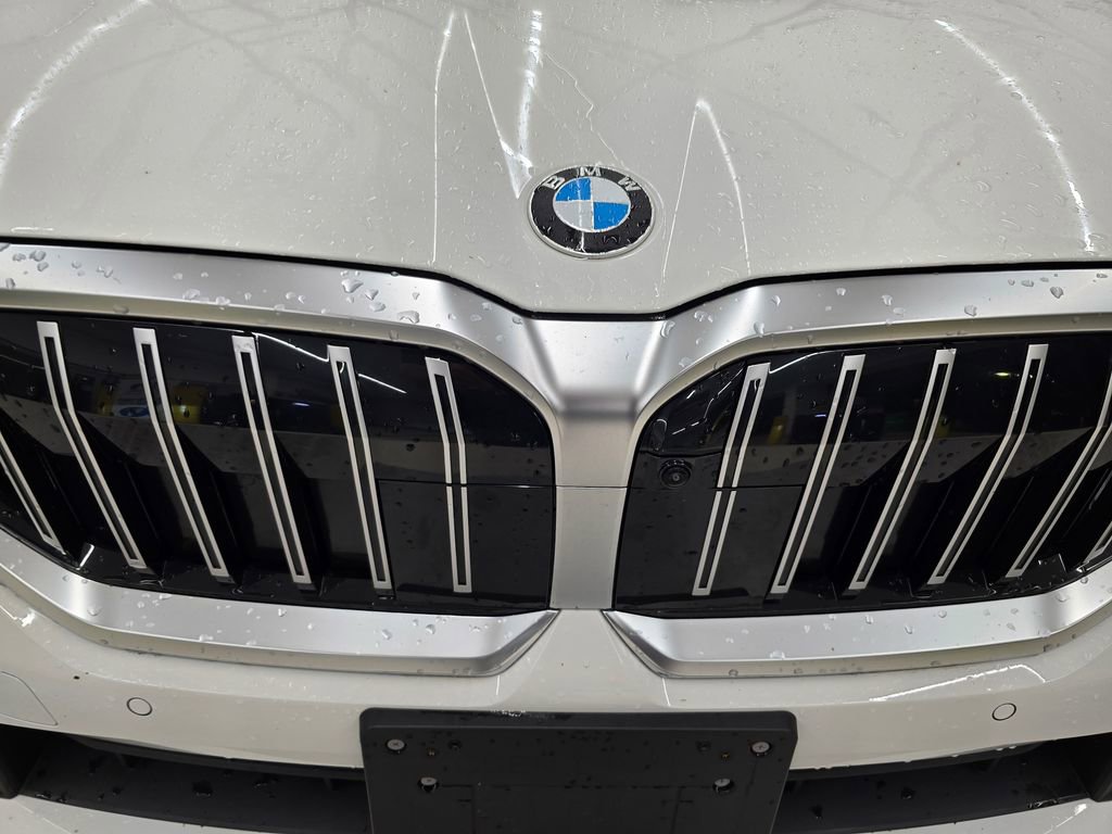 Used 2026 BMW 530i xDrive 530i xDrive image 9