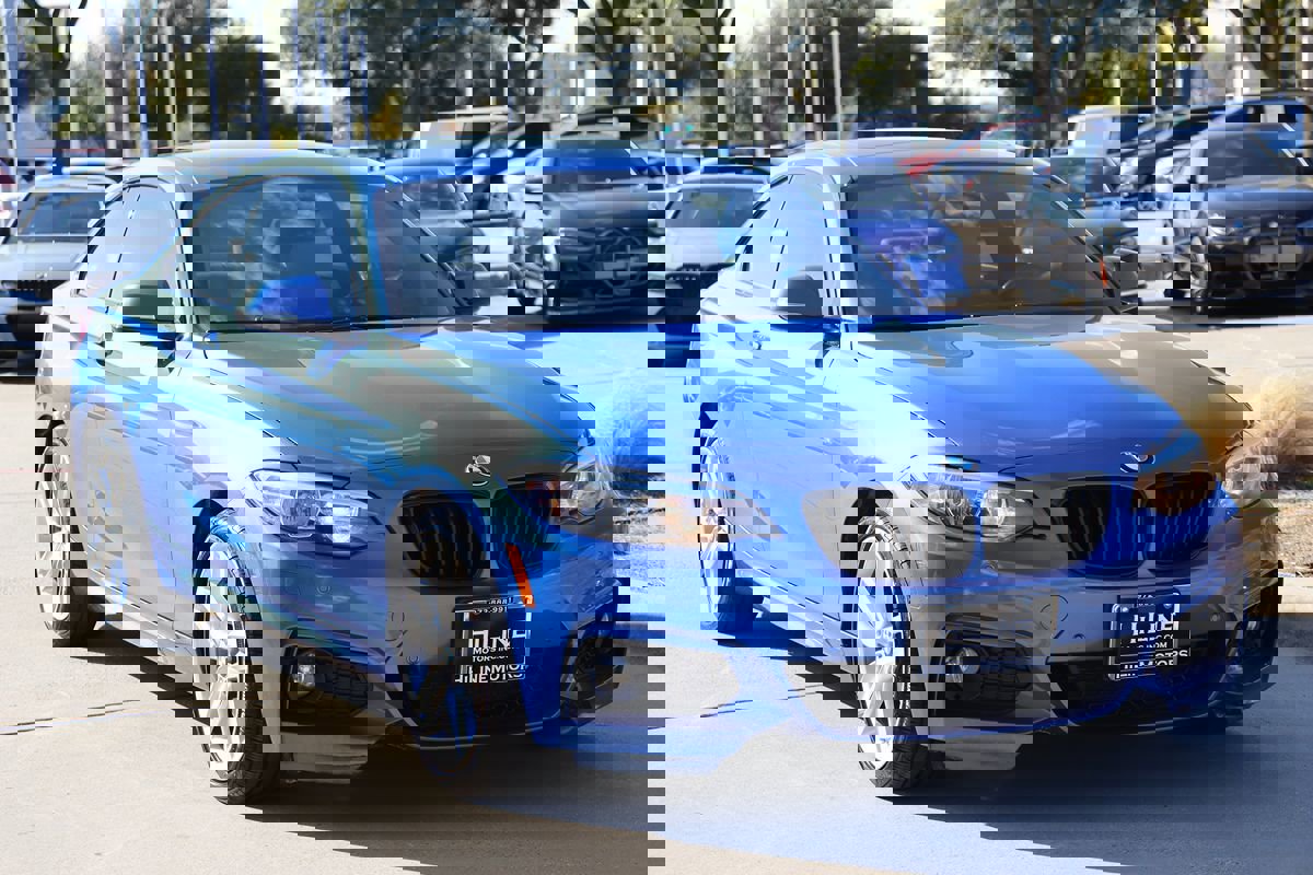 Used 2017 BMW 230i xDrive Coupe image 2