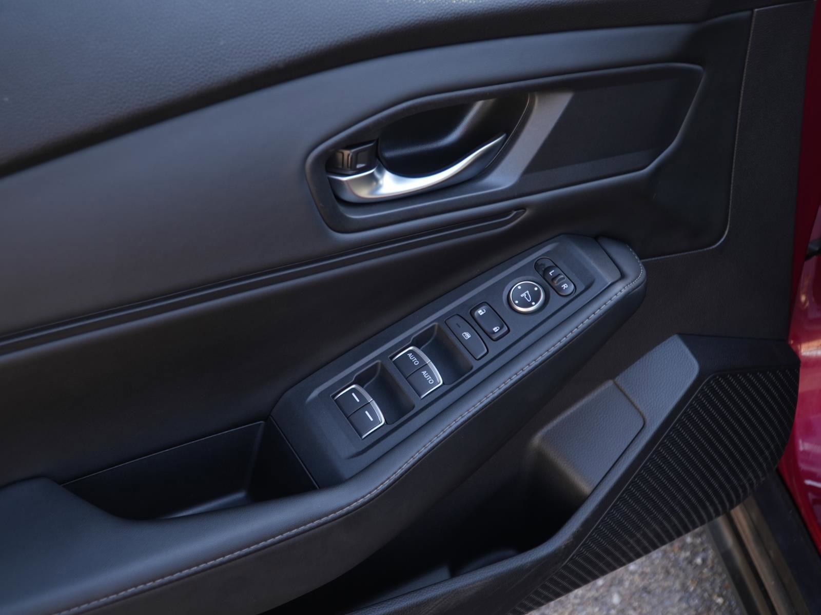 Used 2023 Honda Accord Sport image 12