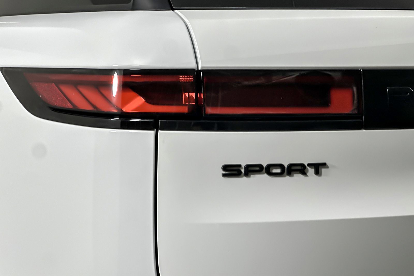 Used 2023 Land Rover Range Rover Sport SE Dynamic AWD/4WD image 26
