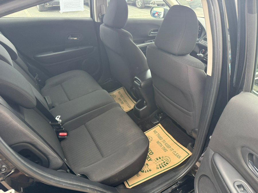 Used 2018 Honda HR-V LX image 24