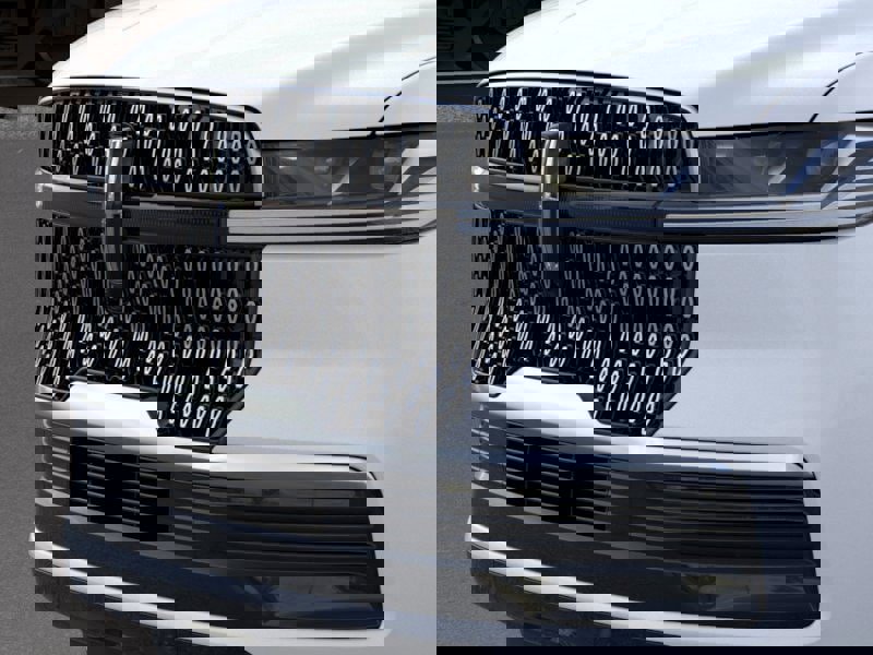 New 2025 Lincoln Navigator L Reserve image 17