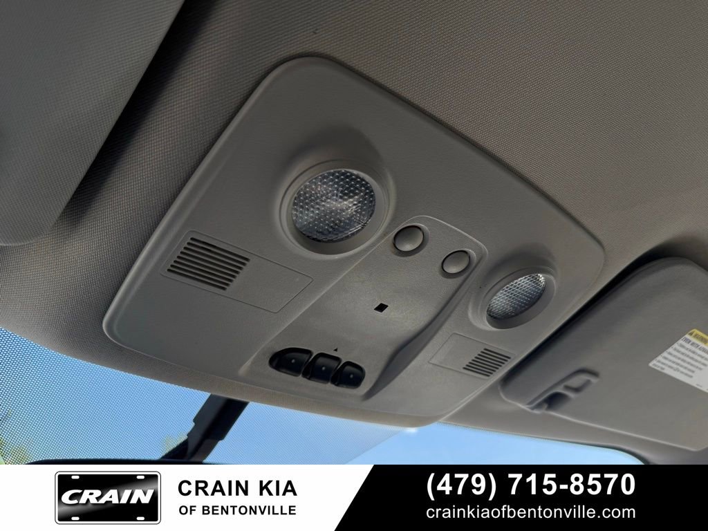 Used 2016 GMC Acadia SLT image 21