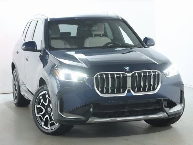 Used 2025 BMW X1 xDrive28i w/ Technology Package image 2