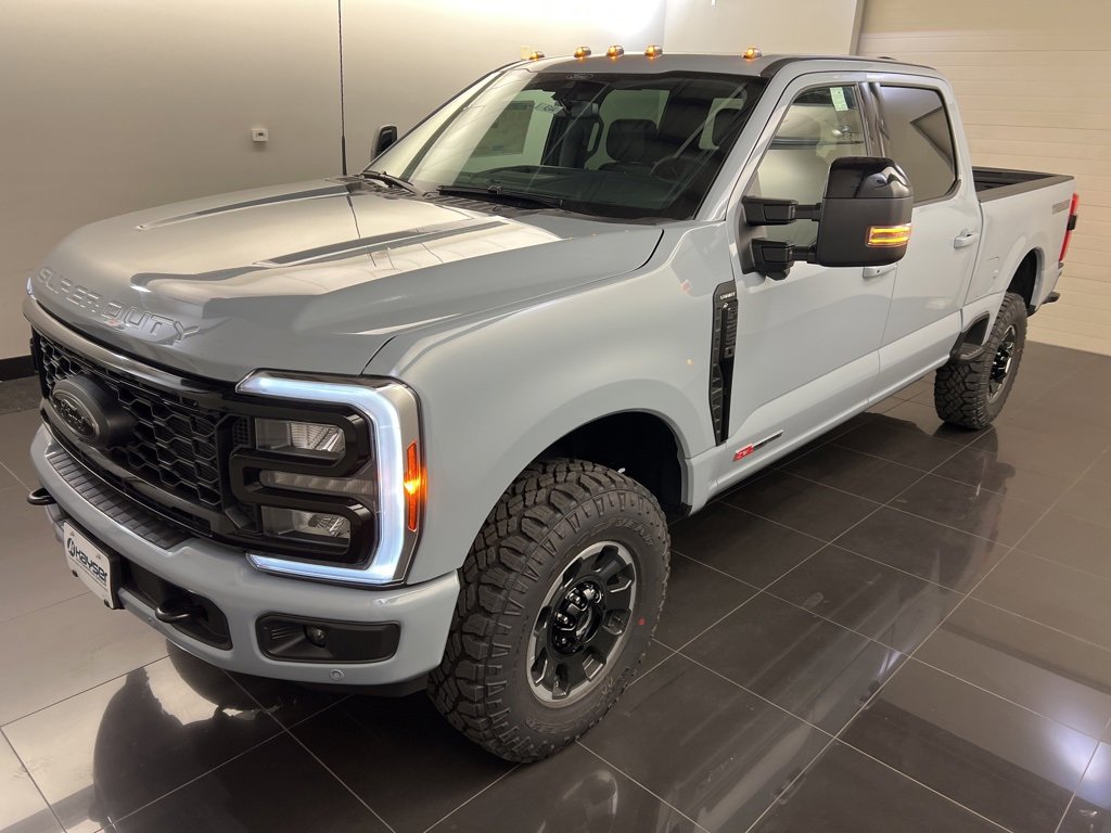 New 2026 Ford F250 Lariat w/ Tremor Off-Road Package image 3