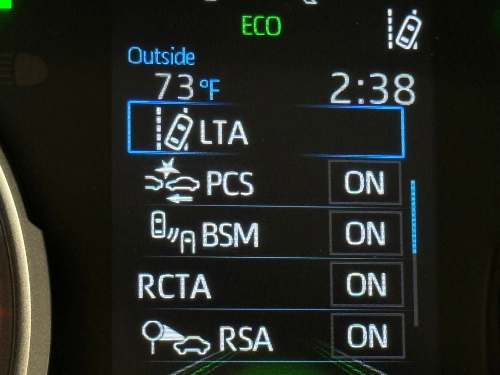 Used 2021 Toyota RAV4 XLE FWD image 25