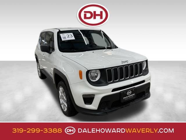 Used 2023 Jeep Renegade Latitude image 1