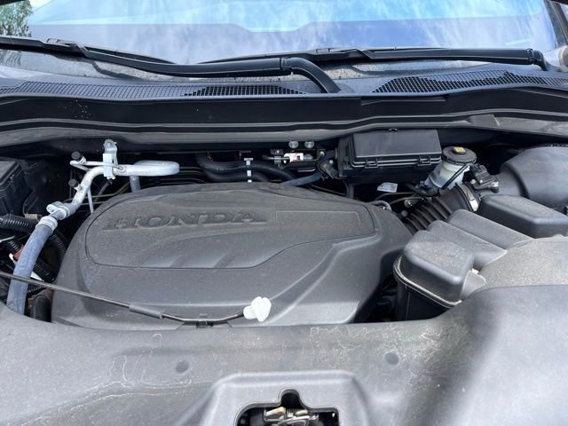 Used 2023 Honda Passport TrailSport image 7