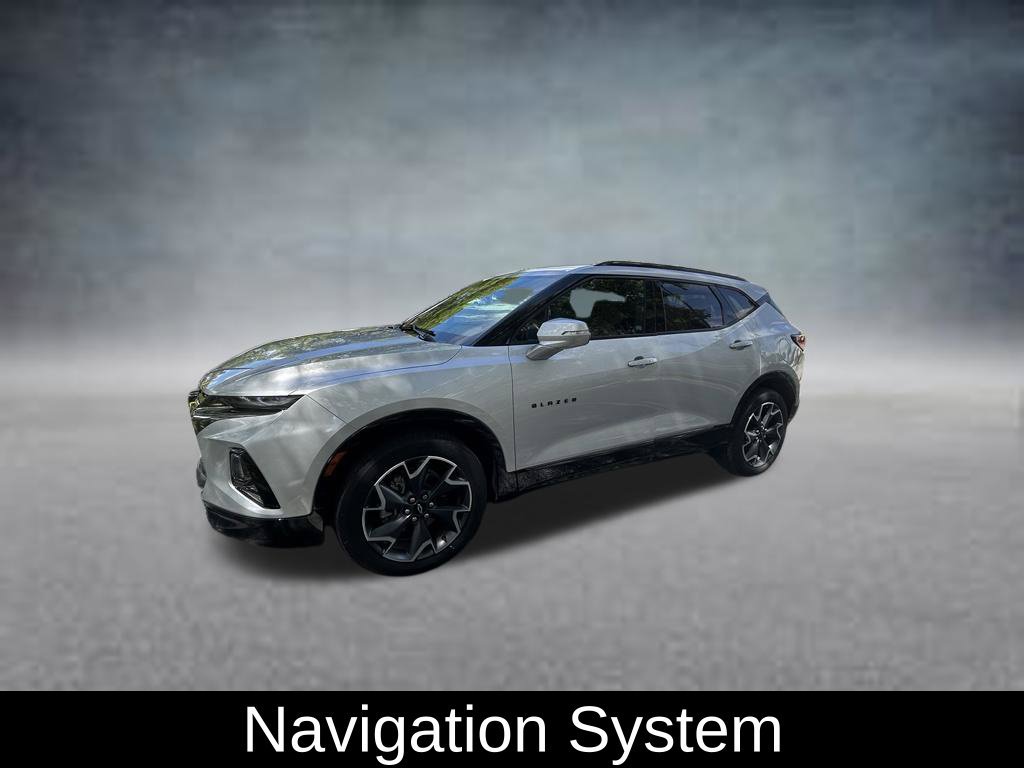 Used 2022 Chevrolet Blazer RS w/ Enhanced Convenience Package FWD image 3