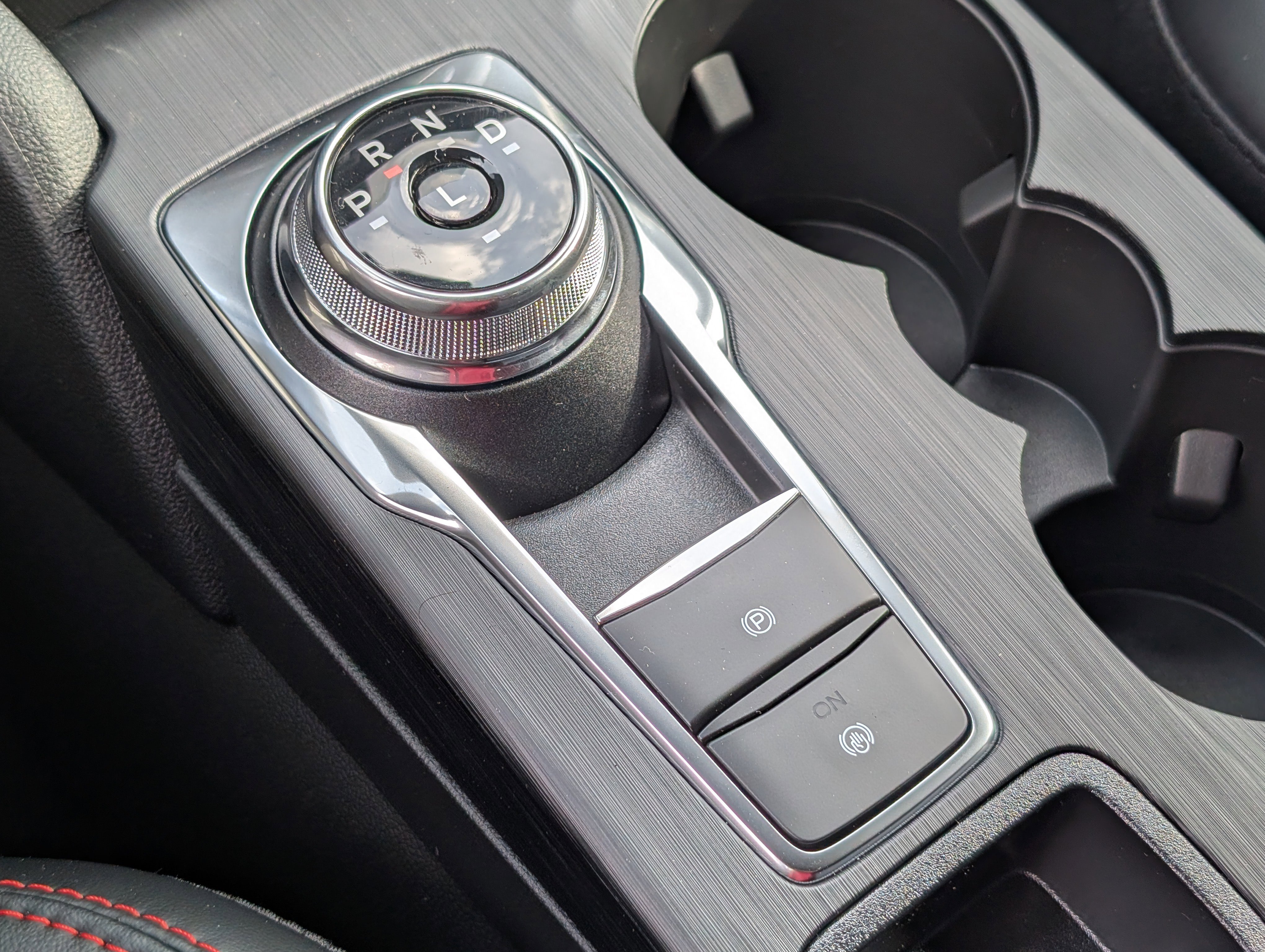 New 2026 Ford Escape ST-Line w/ Tech Pack #1 FWD image 18