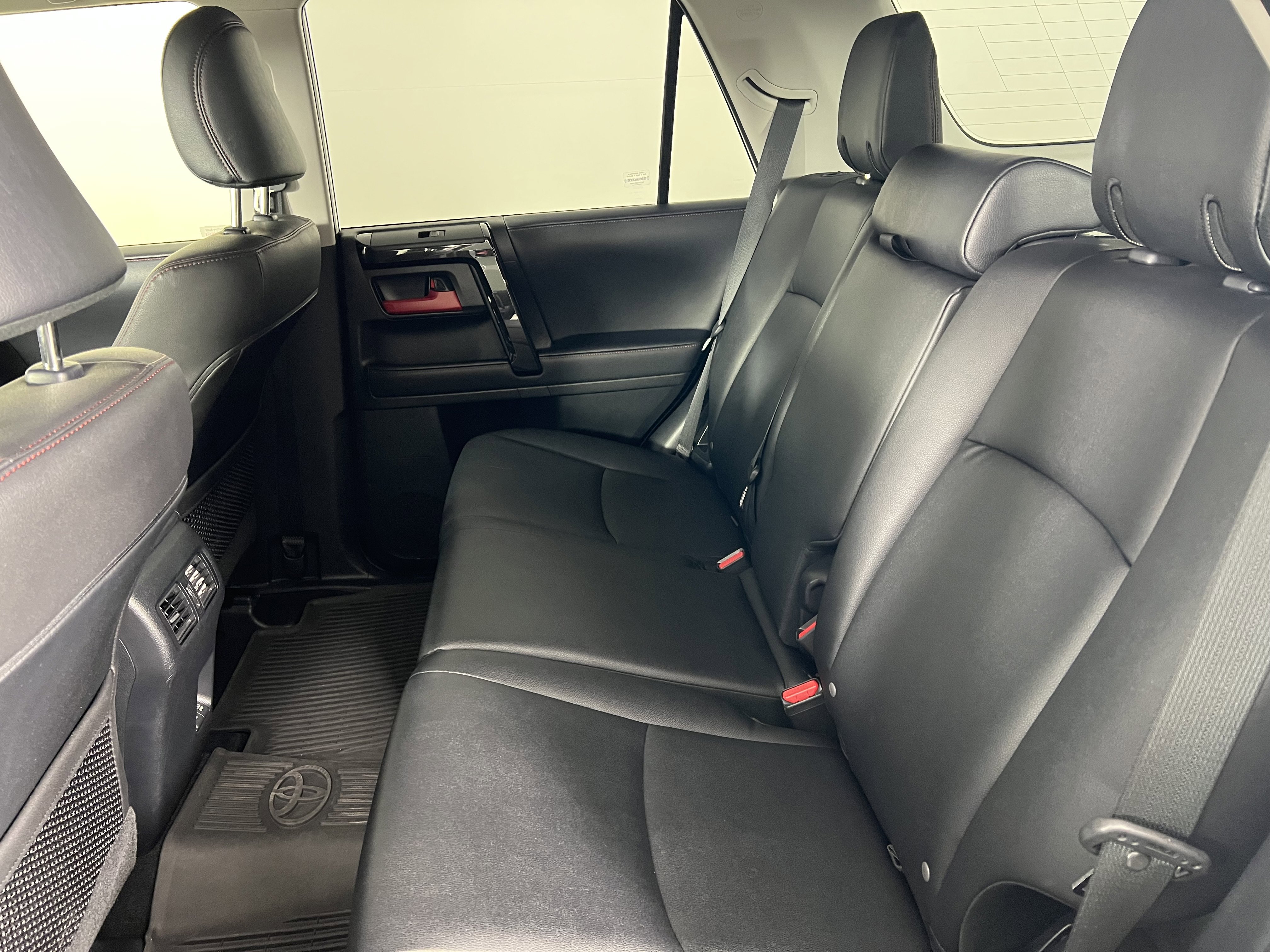 Used 2022 Toyota 4Runner TRD Off-Road Premium w/ Moonroof Package image 19