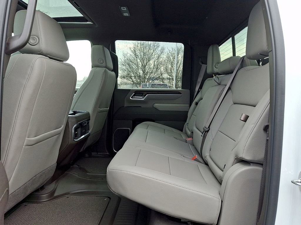 New 2025 GMC Sierra 2500 SLT w/ SLT Premium Package image 6