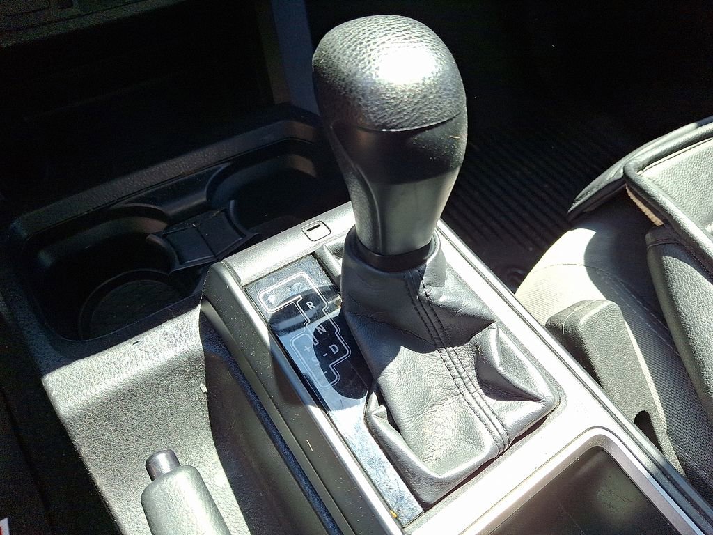 Used 2022 Toyota Tacoma SR AWD/4WD image 12