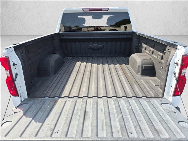 Used 2022 Chevrolet Silverado 1500 LT Trail Boss w/ Bed Protection Package AWD/4WD image 6