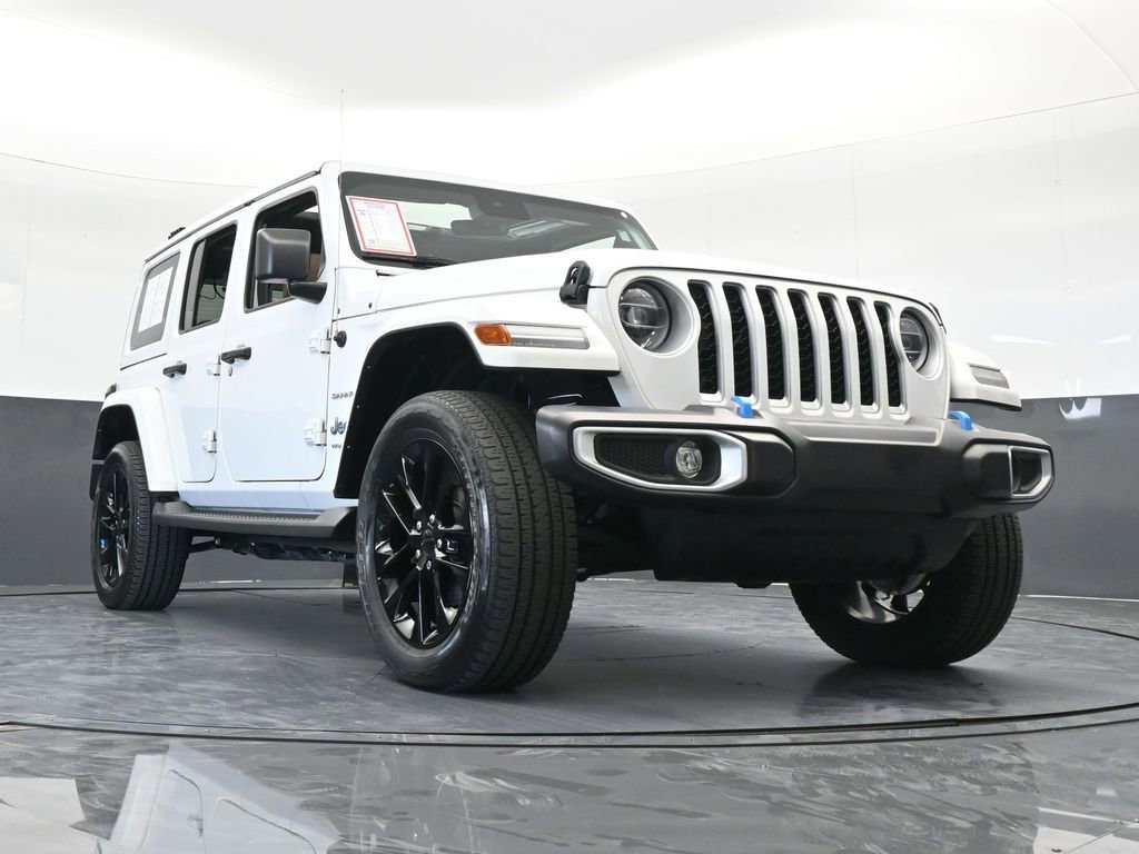 Used 2022 Jeep Wrangler Unlimited Sahara w/ Safety Group image 72