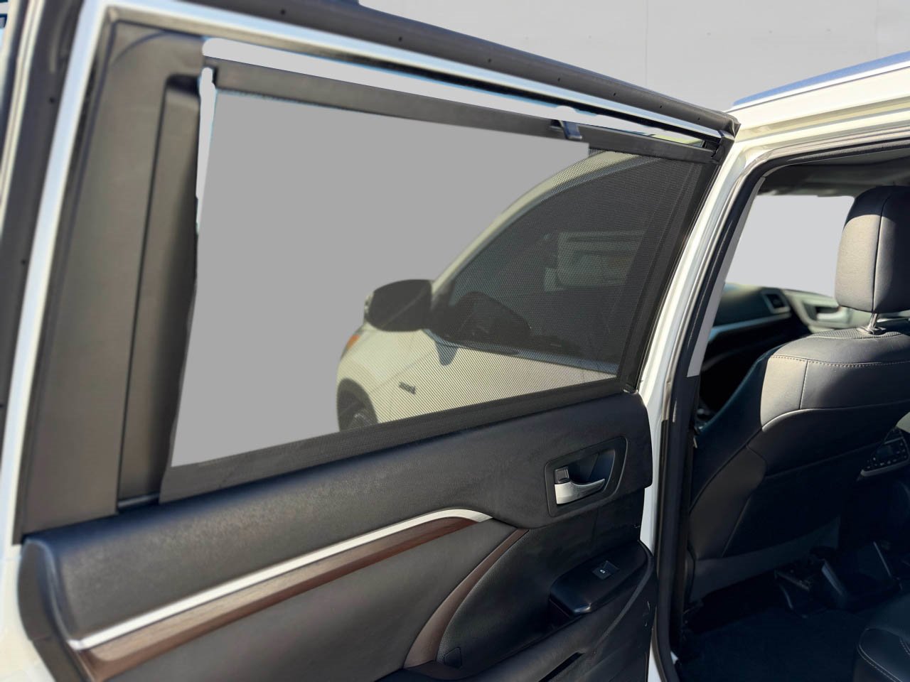 Used 2016 Toyota Highlander Limited image 37