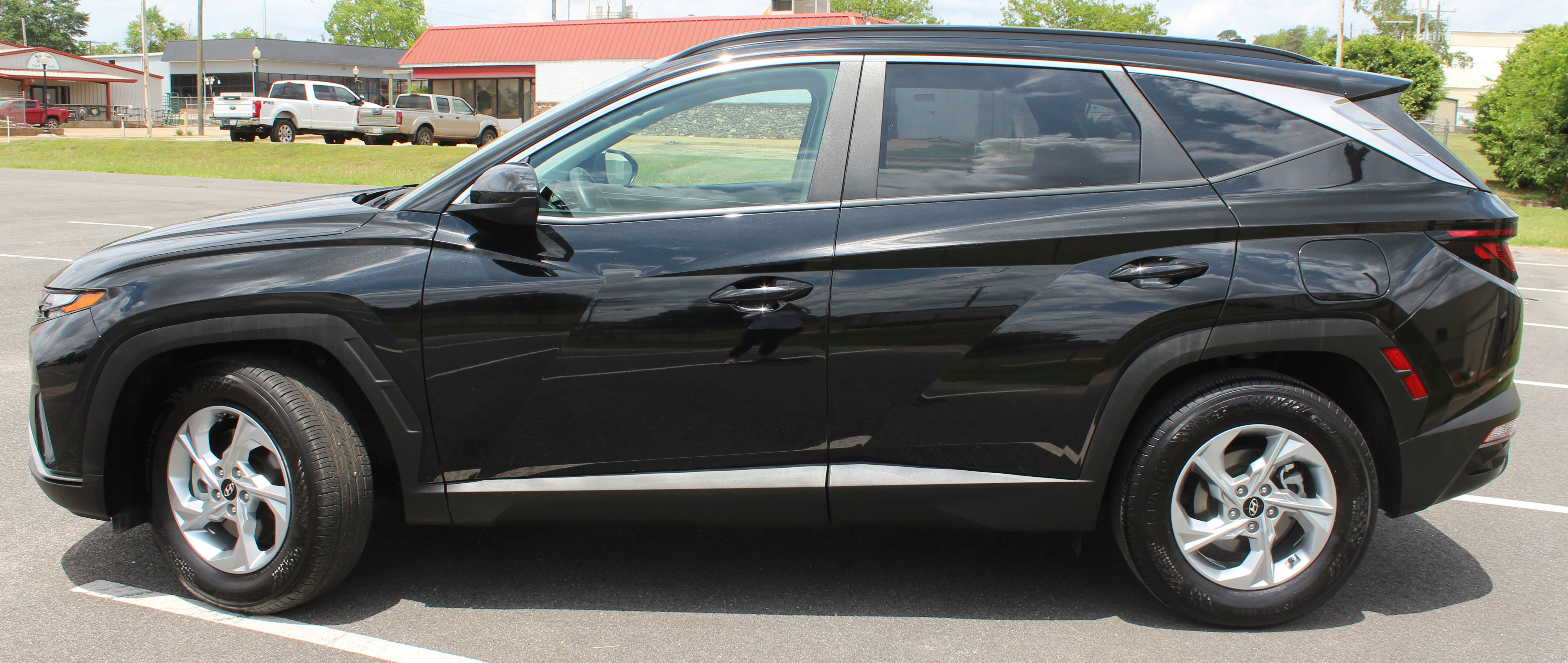 Used 2024 Hyundai Tucson SEL image 2