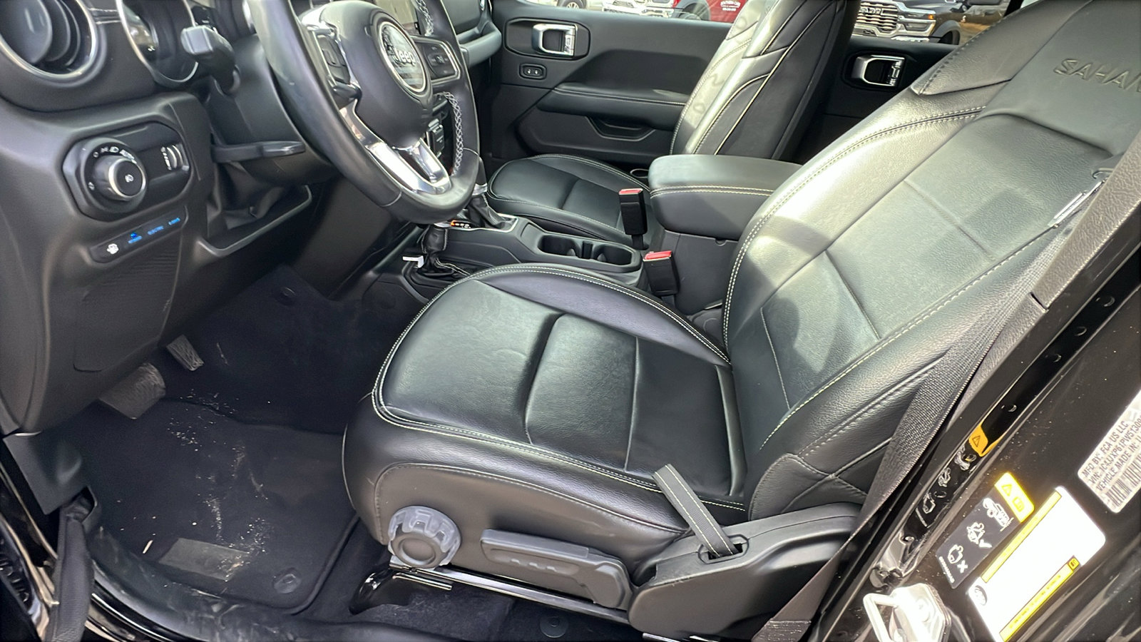 Used 2023 Jeep Wrangler Sahara w/ Cold Weather Group image 16