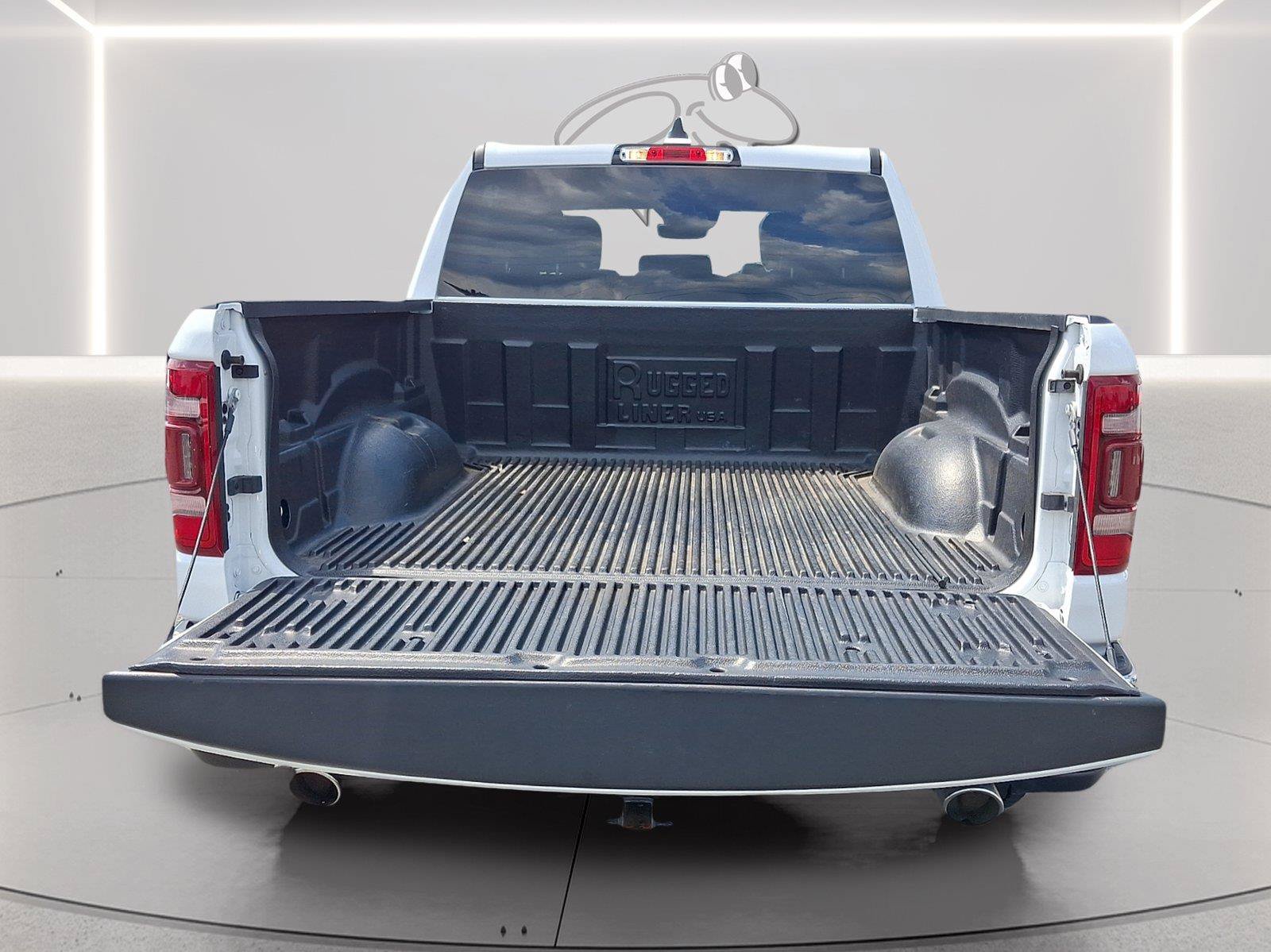 Used 2024 RAM 1500 Laramie AWD/4WD image 25