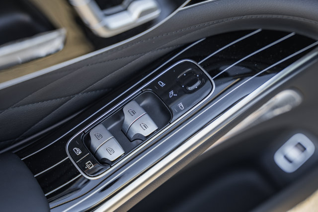 New 2027 Mercedes-Benz S 580 4MATIC Sedan image 38