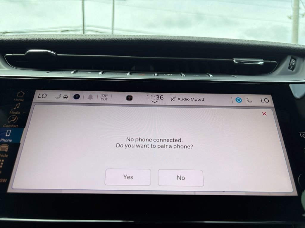 New 2026 Jeep Grand Cherokee L 2WD image 15