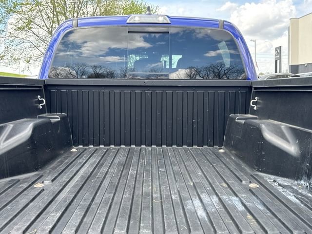 Used 2022 Toyota Tacoma Limited RWD image 12
