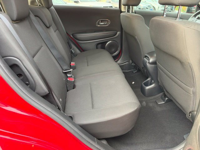 Used 2018 Honda HR-V EX image 12