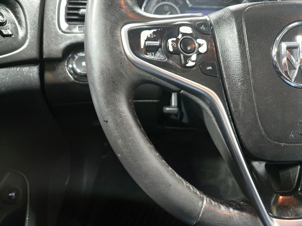 Used 2016 Buick Regal Premium image 14