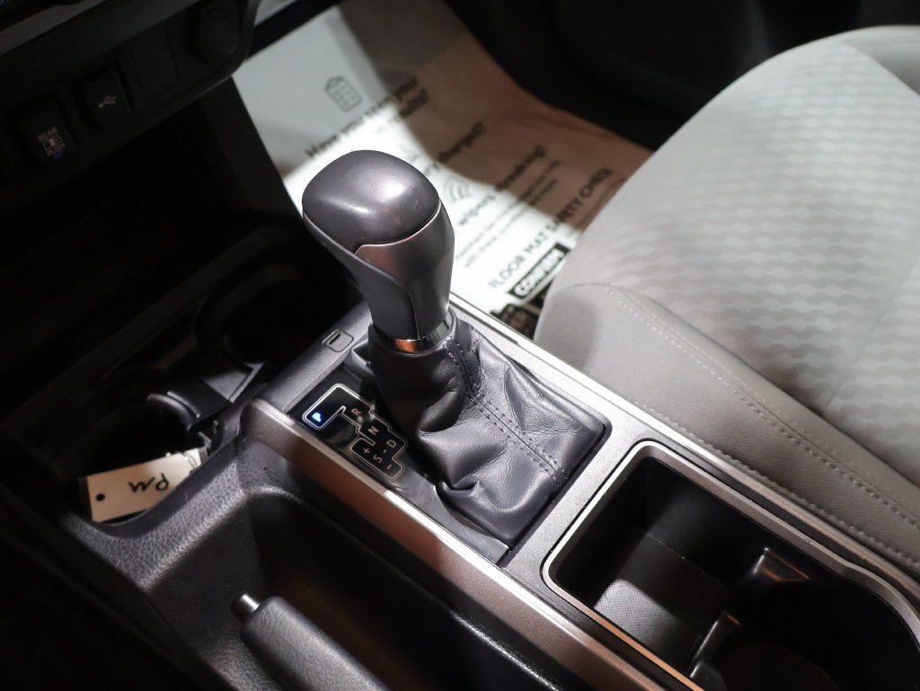 Certified 2023 Toyota Tacoma SR5 AWD/4WD image 29