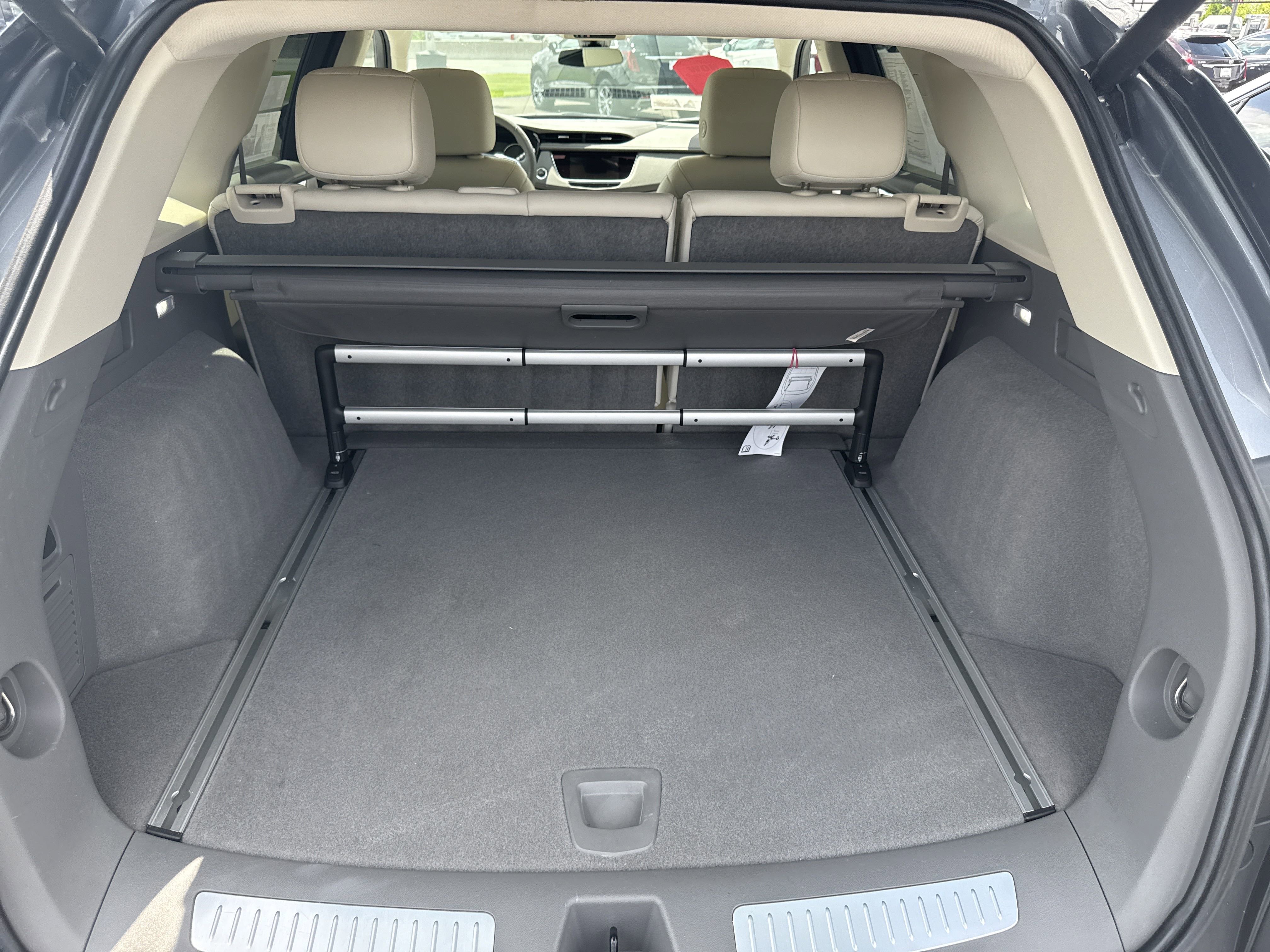 Used 2021 Cadillac XT5 Premium Luxury w/ LPO, Premium Carpet Package image 31