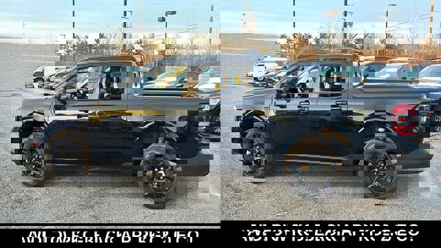 New 2026 Ford Maverick Lariat w/ Black Appearance Package AWD/4WD image 4