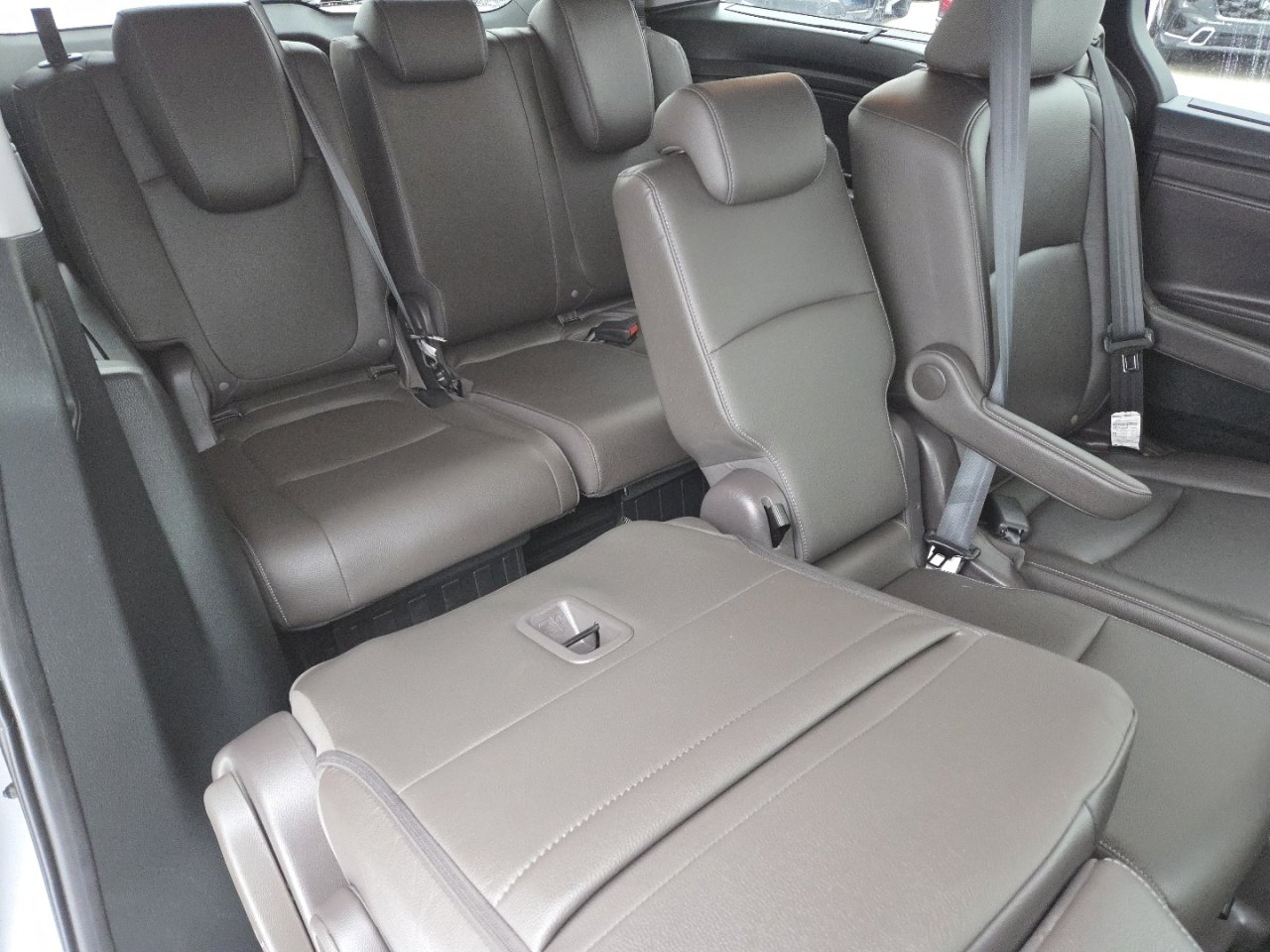 Certified 2023 Honda Odyssey Touring image 32