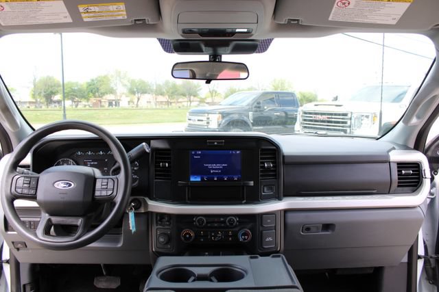 Used 2025 Ford F250 XLT AWD/4WD image 16