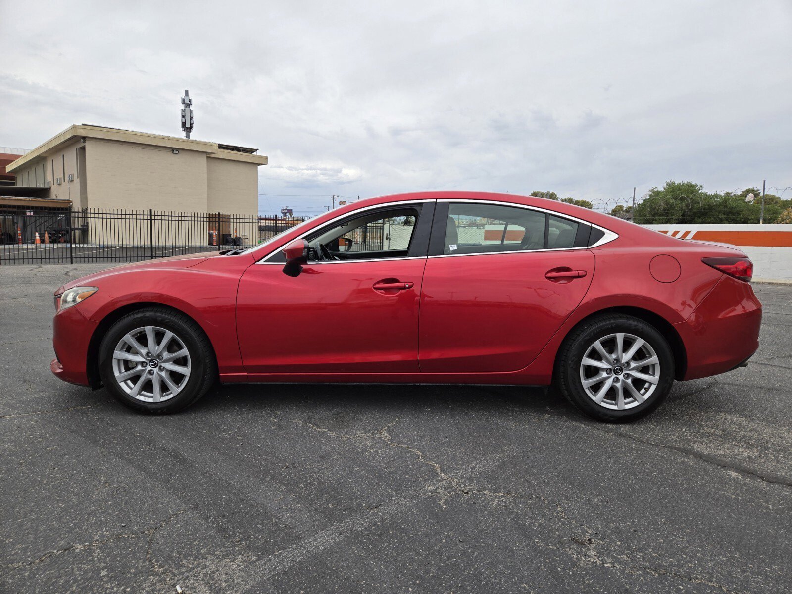 Used 2015 MAZDA MAZDA6 Sport image 2